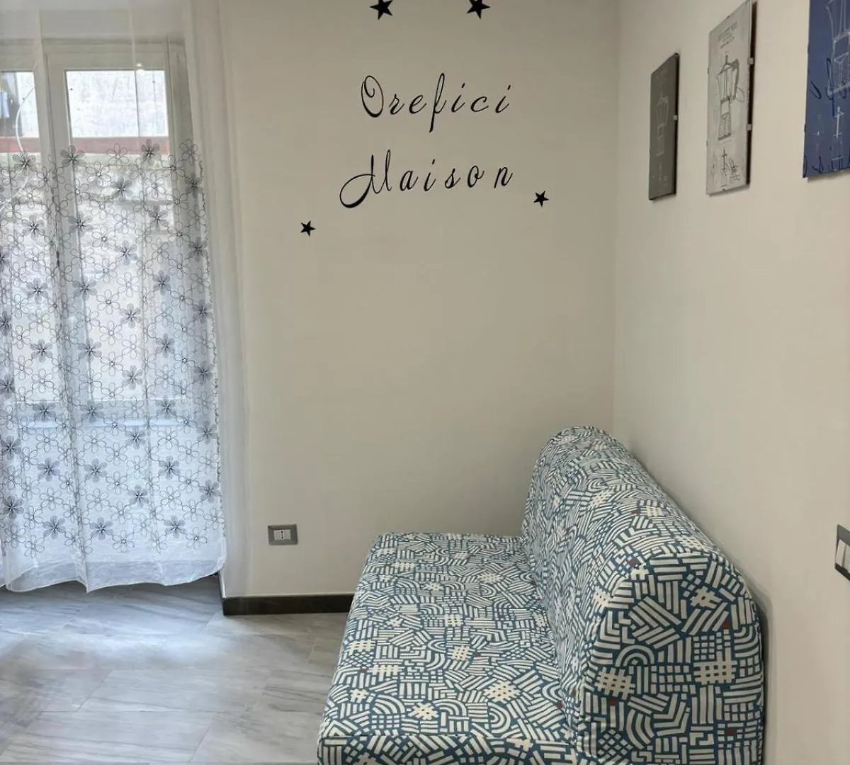 Orefici Maison 2 Naples Italy