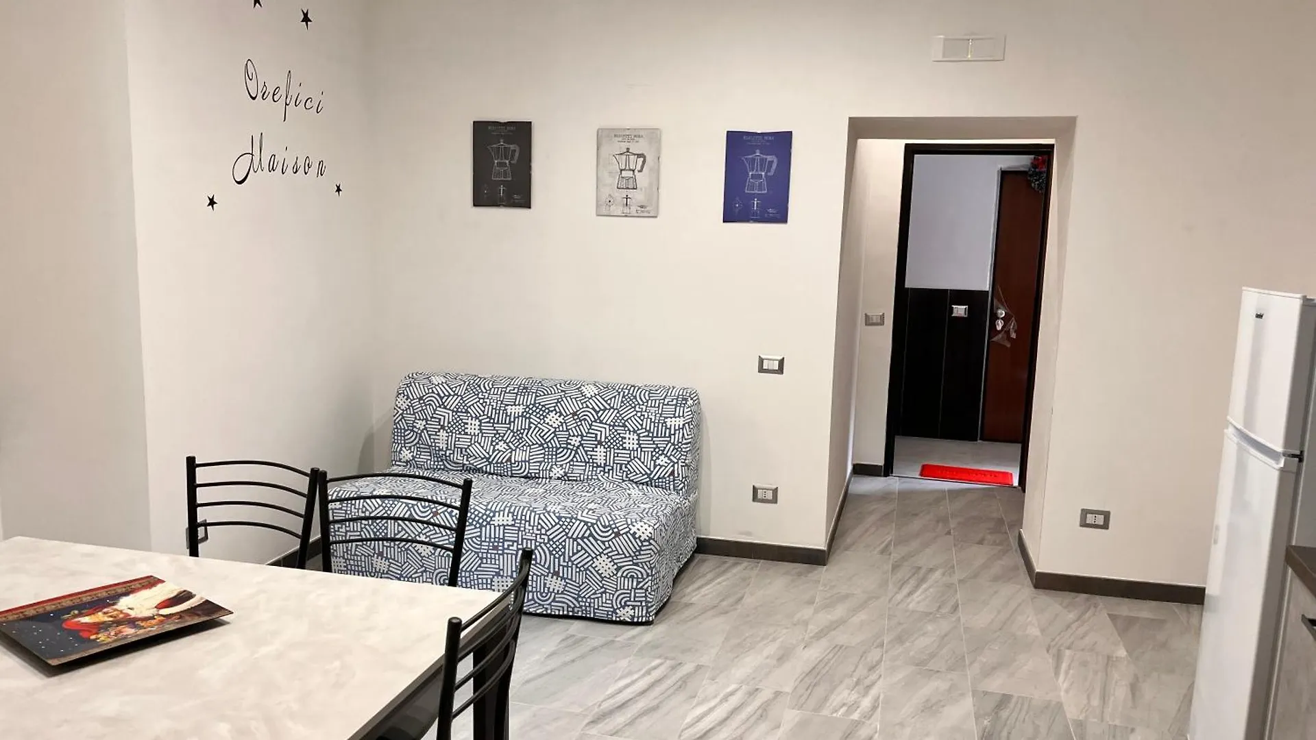 Orefici Maison 2 Naples 0*,  Italy